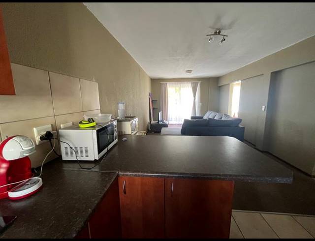 2 BEDROOM APARTMENT FOR SALE IN WILROPARK